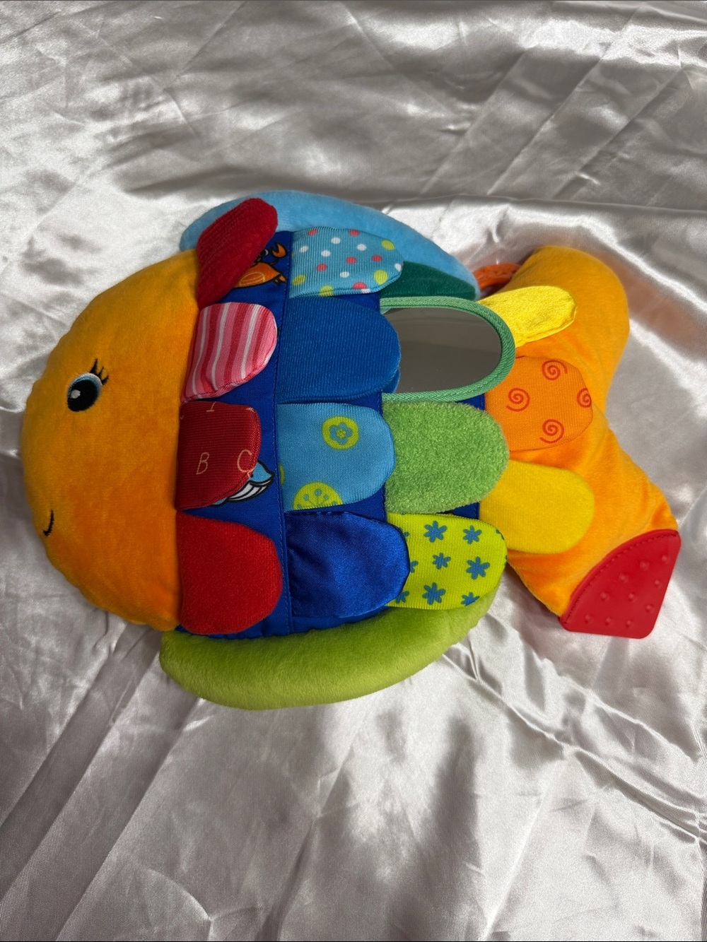 Melissa & Doug Multi-Color Plush Fish Activity Toy - Yellow, Blue, Green, Red